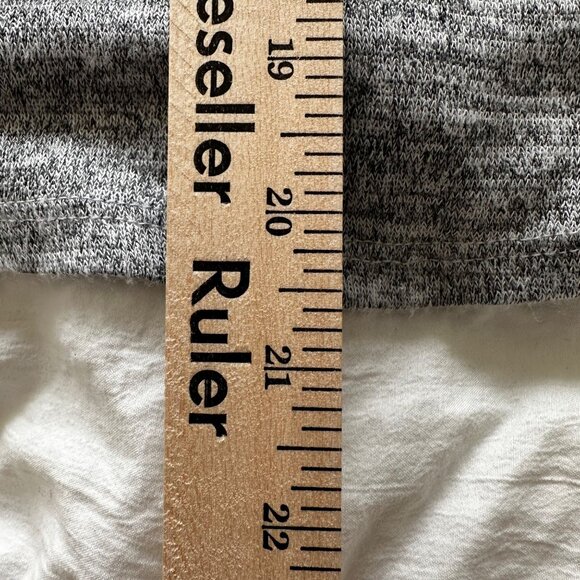 APT 9 Women's Plus Size XXL Gray Bell Sleeve Sweater Beaded Neckline Boho Hippie - Picture 10 of 12